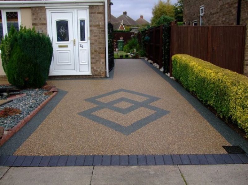 Resin driveway for a previous customer