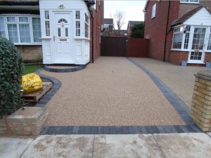 Resin driveway for a previous customer