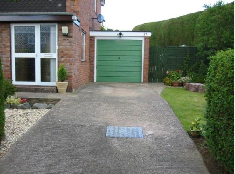 Resin driveway for a previous customer